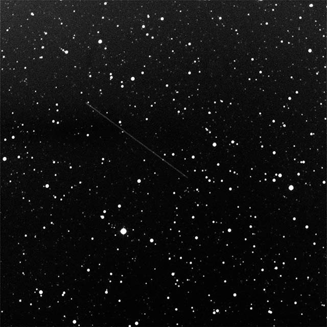 地球に接近した小惑星、2015TB145