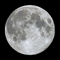 月齢14の月の写真