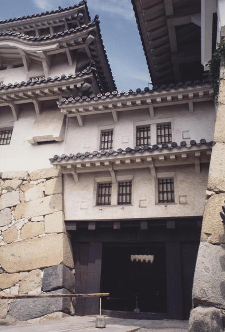 姫路城イ・ロ・ハ・ニの渡櫓　附台所1棟の写真