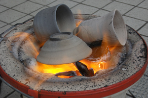炭火で陶芸教室