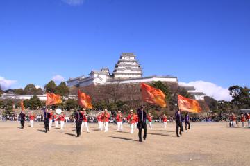 音楽隊によるドリル演奏