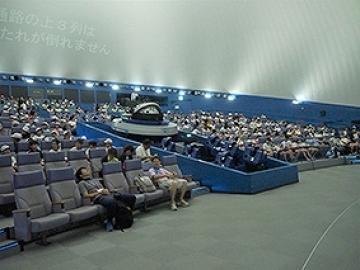 リニューアル後のプラネタリウムの内観