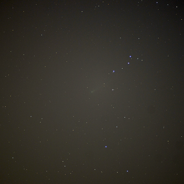 10cm望遠鏡で撮影した2013年10月28日のアイソン彗星