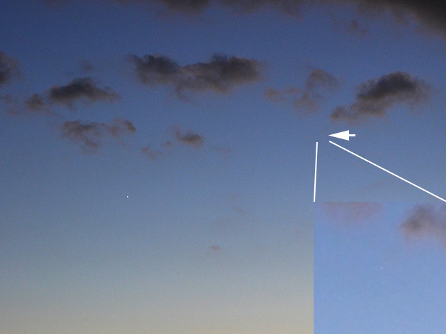 標準レンズで撮影した2013年11月22日のアイソン彗星