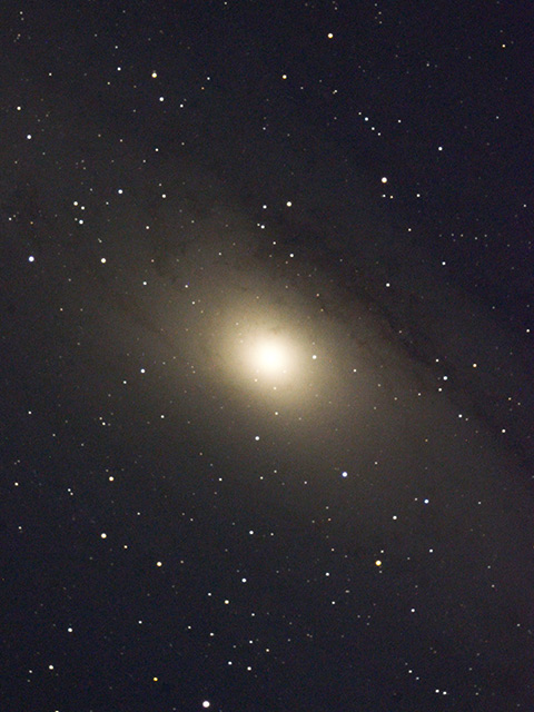 15cm望遠鏡で撮影したM31