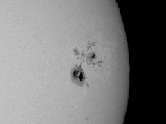 10月27日の太陽黒点