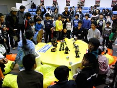 姫路ロボ・チャレンジは、ものづくりが好きな若者を支えます！