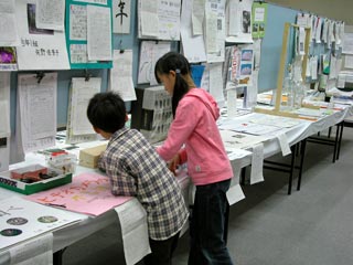 調査研究の部の展示の様子