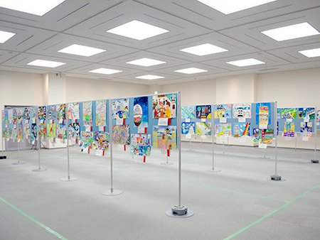 絵画展会場