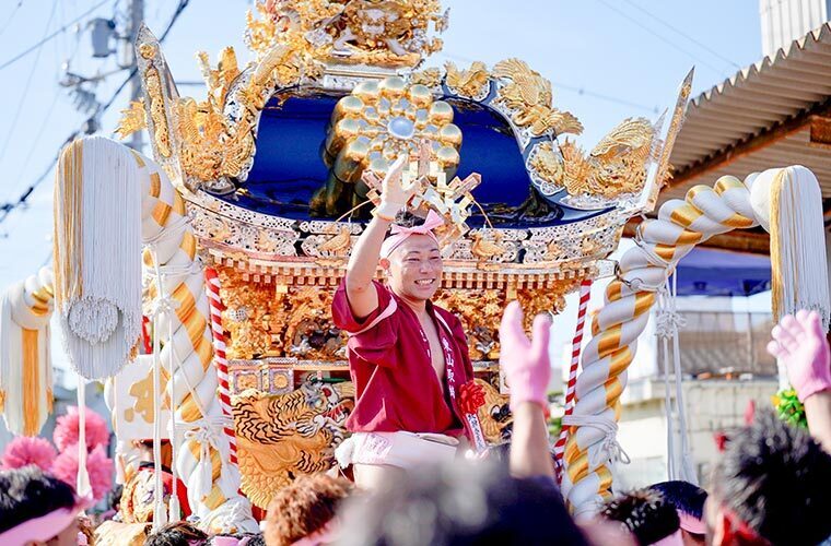 けんか祭りの様子