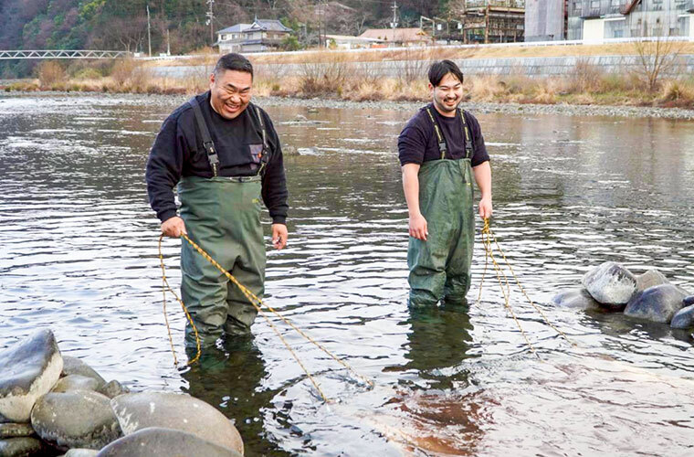 白鞣し革の制作過程