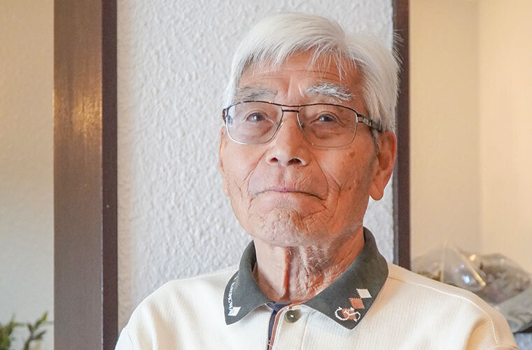 アトリエの隣でこんにゃく店を営んでいた「よっちゃん」さん