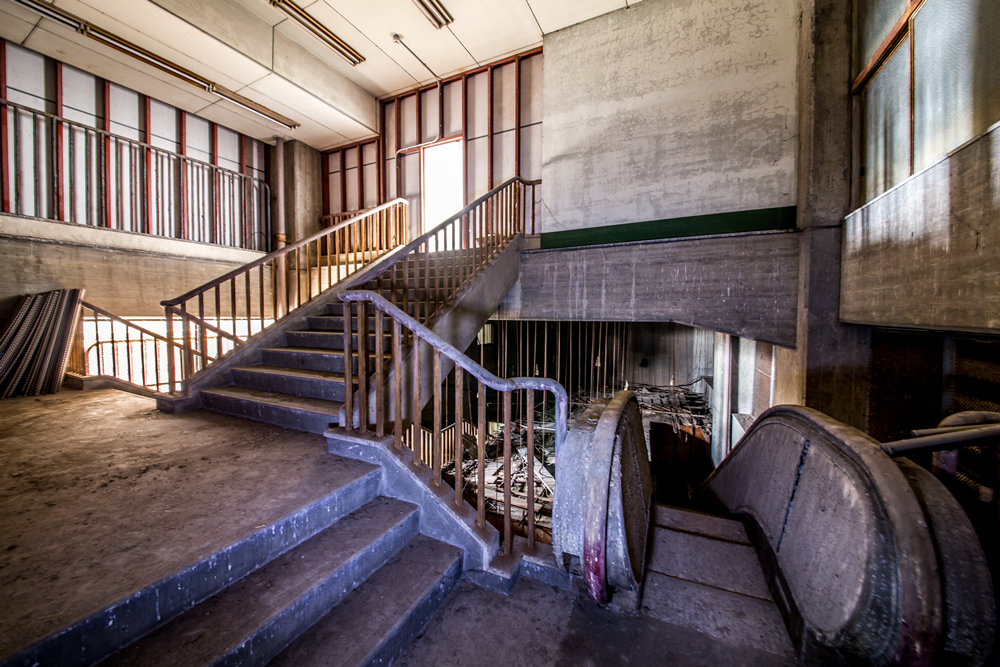 現在は解体撤去された旧大将軍駅の階段踊り場の様子