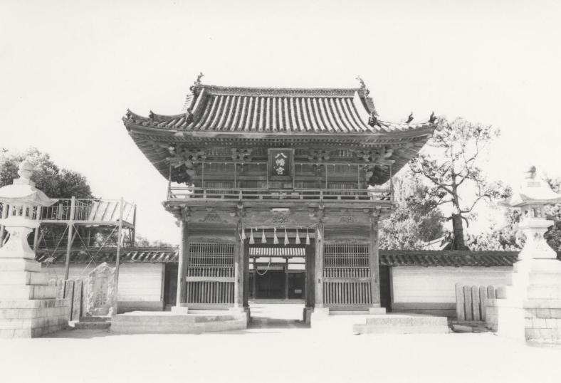 松原八幡神社楼門の写真