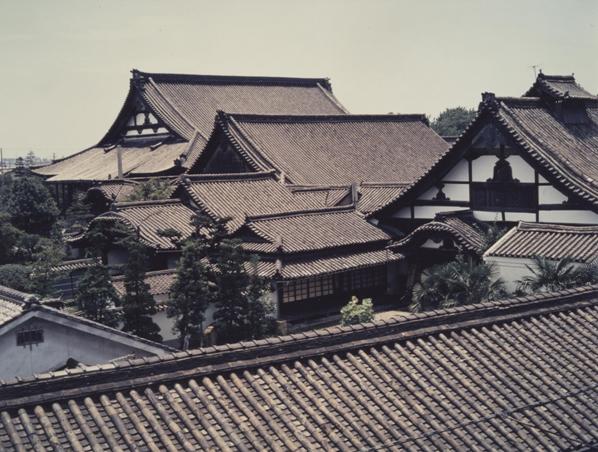 亀山本徳寺の写真