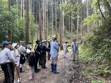 自然観察会の様子2