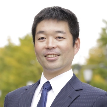 株式会社やまとごころキャリア代表の松島氏の写真。本セミナーで講師を務めていただきます。