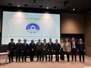 理事会での集合写真