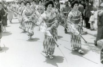 初期の頃の姫路お城まつりの様子5