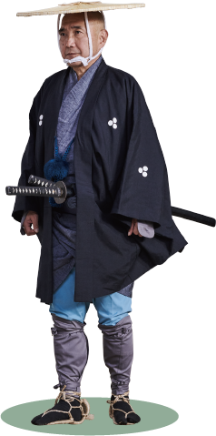 御徒士の衣装を着用した人