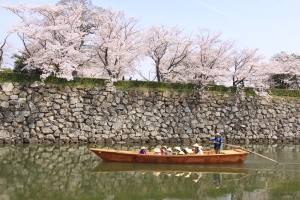 姫路城の堀の和船