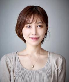 講師にお迎えする株式会社寿商店常務取締役の森朝奈氏です。
