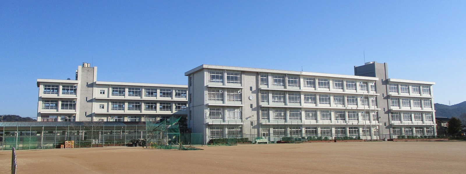 朝日中学校 朝日中学校 姫路市立学校園ホームページ