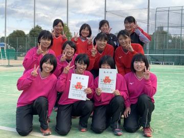 女子ソフトテニス部の活動