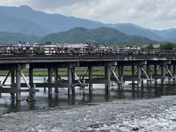 京都嵐山の渡月橋