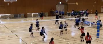 令和7年度全日本バレーボール高等学校選手権大会兵庫県予選大会西播地区予選の攻撃の様子
