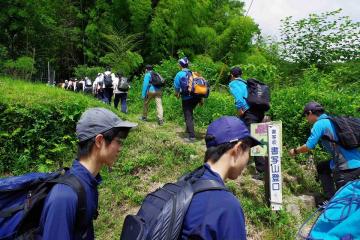 新入部員歓迎登山（書写山）の様子