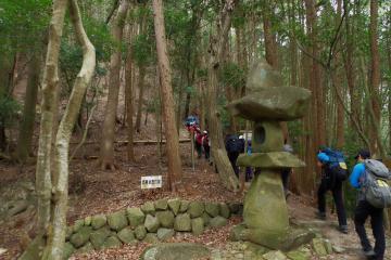 春季登山訓練（鶏籠山・的場山）の様子