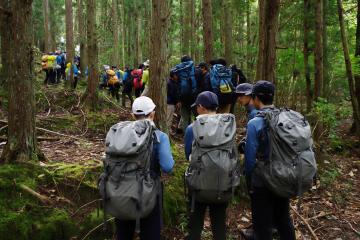 秋山登山訓練の様子