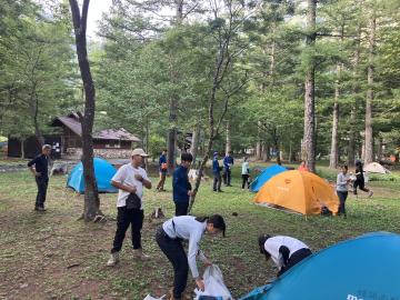 小梨平キャンプ場で幕営中