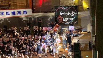 令和7年度姫高祭で演奏する吹奏楽部員の様子37