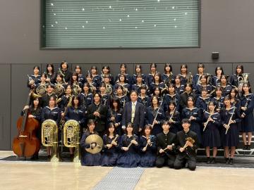 第64回西播吹奏楽祭で演奏する様子6