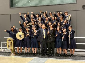 第64回西播吹奏楽祭で演奏する様子9