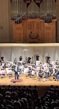 令和8年度オープンハイスクールで演奏する様子9