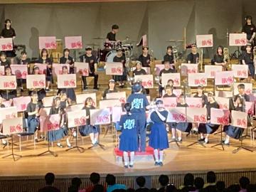 令和7年度姫高祭で演奏する吹奏楽部員の様子14