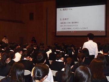 二階堂　薫先生講演の写真2