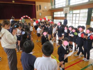 花道を退場する1年生