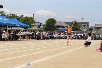 女子の部　優勝は陸上部