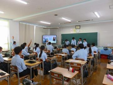 大阪校外学習の発表会の様子その3