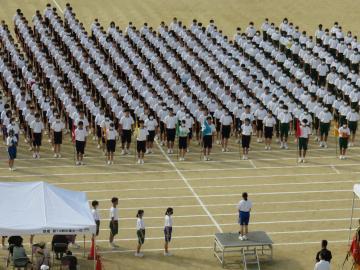 体育祭本番、入場行進の様子