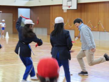 校長先生のしっぽも取られました