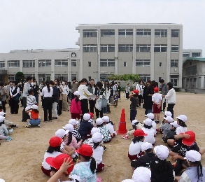 引き渡し訓練のようす