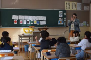 3年生がゲームを楽しみました