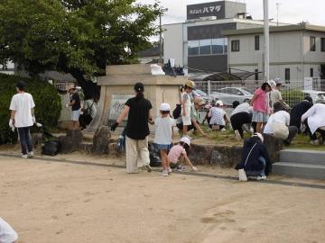 親子ふれあいクリーン作戦東側フェンス前の様子