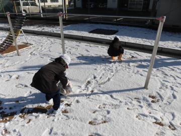 雪だるまを作ったよ。