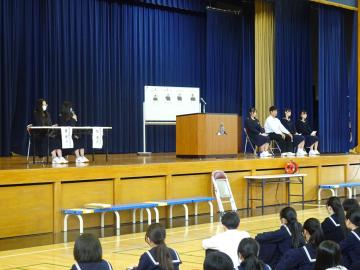 立会演説会の様子